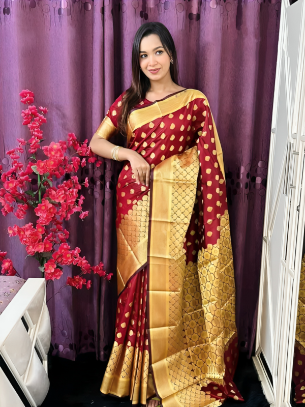 Meroon and Golden Katan Saree কাতান শাড়ি ম্যাচিং ব্লাউজ পিস সহ - Image 2