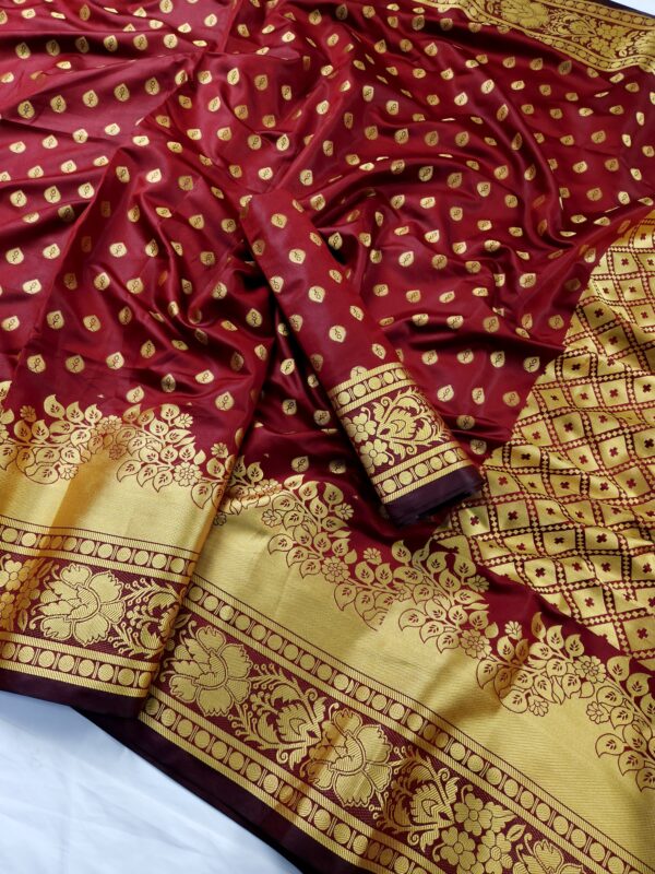 Maroon Katan Saree কাতান শাড়ি ম্যাচিং ব্লাউজ পিস সহ